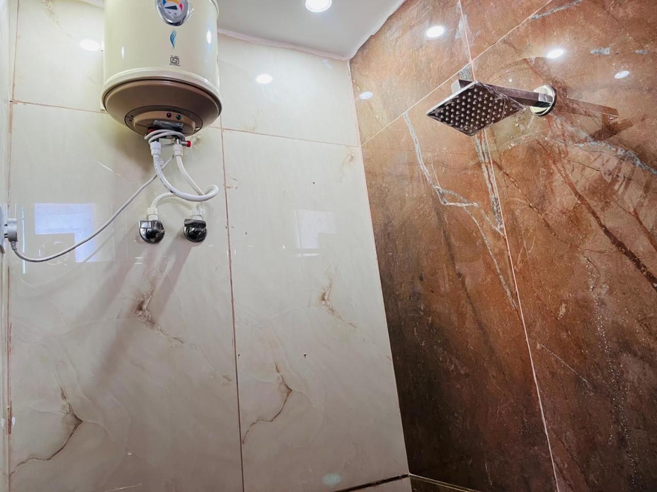 Hotel Kaushik Bhawan Rišikéš Exteriér fotografie